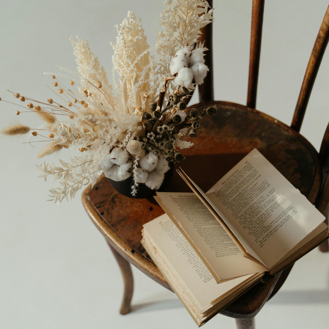 🎨 Créez votre sanctuaire Wabi-Sabi : cinq principes simples pour intégrer l'esthétique japonaise